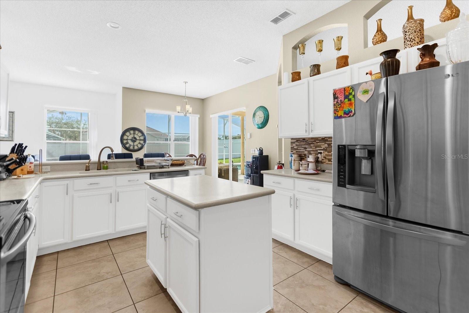 100 HOLLYBROOK CT, DAVENPORT, FL, 33897