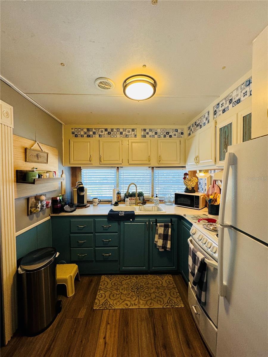 411 ST GEORGE DR, DAVENPORT, FL, 33837