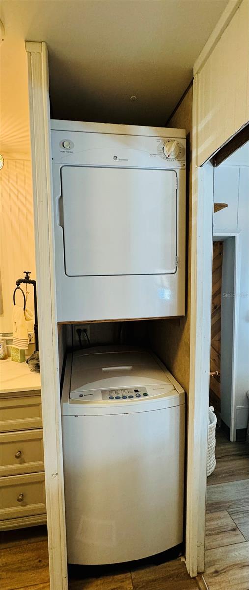 411 ST GEORGE DR, DAVENPORT, FL, 33837