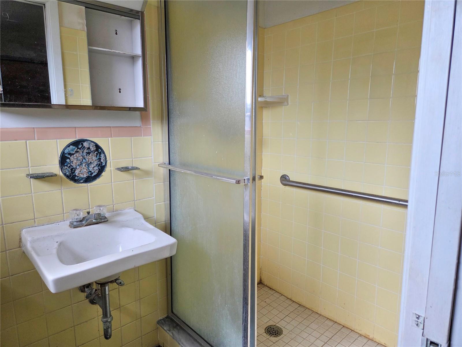 2417 DAKOTA DR, MELBOURNE, FL, 32935