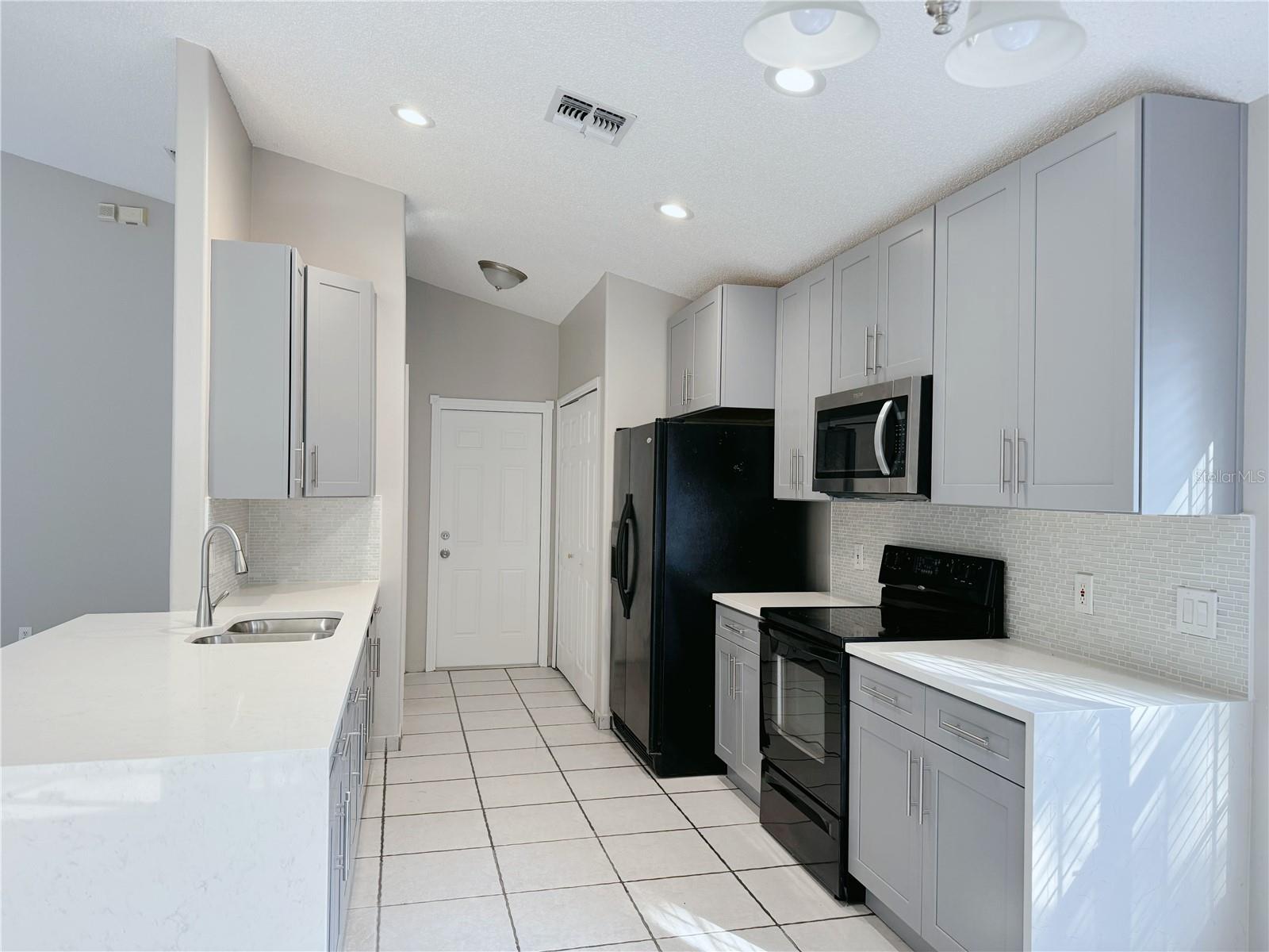 2342 LILY PAD LN, KISSIMMEE, FL, 34743