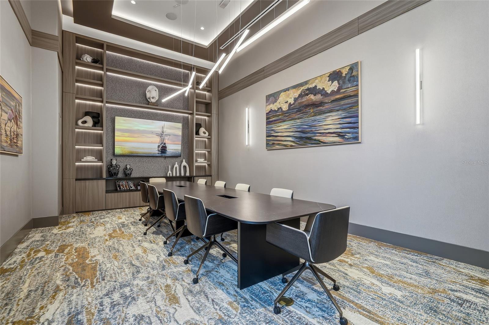 275 1ST AVE S #1207, ST PETERSBURG, FL, 33701