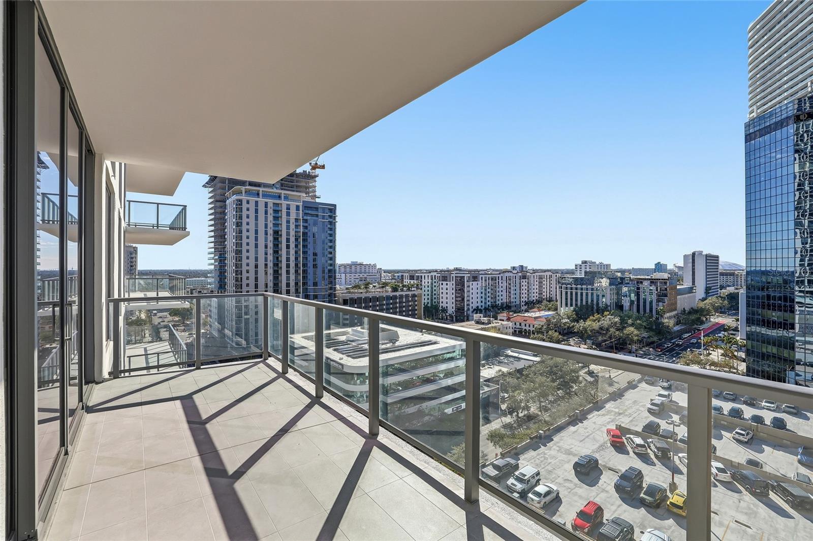 275 1ST AVE S #1207, ST PETERSBURG, FL, 33701