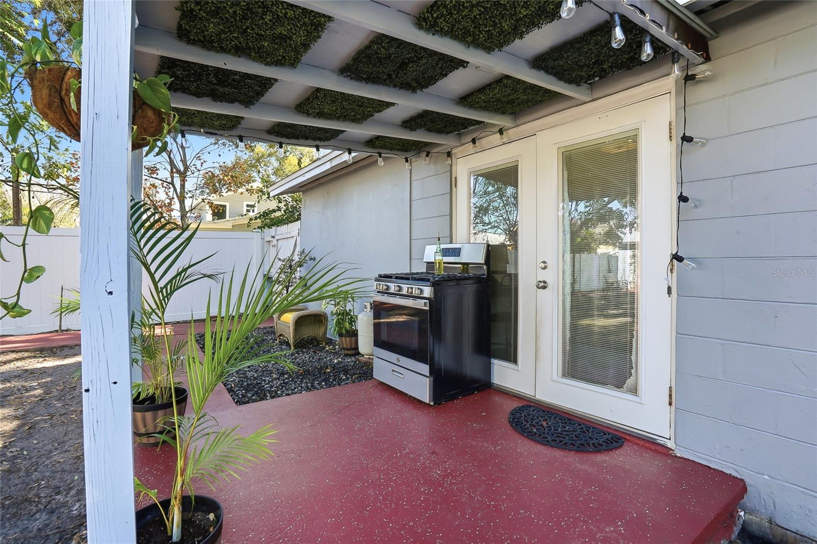 113 W NORTH ST, TAMPA, FL, 33604