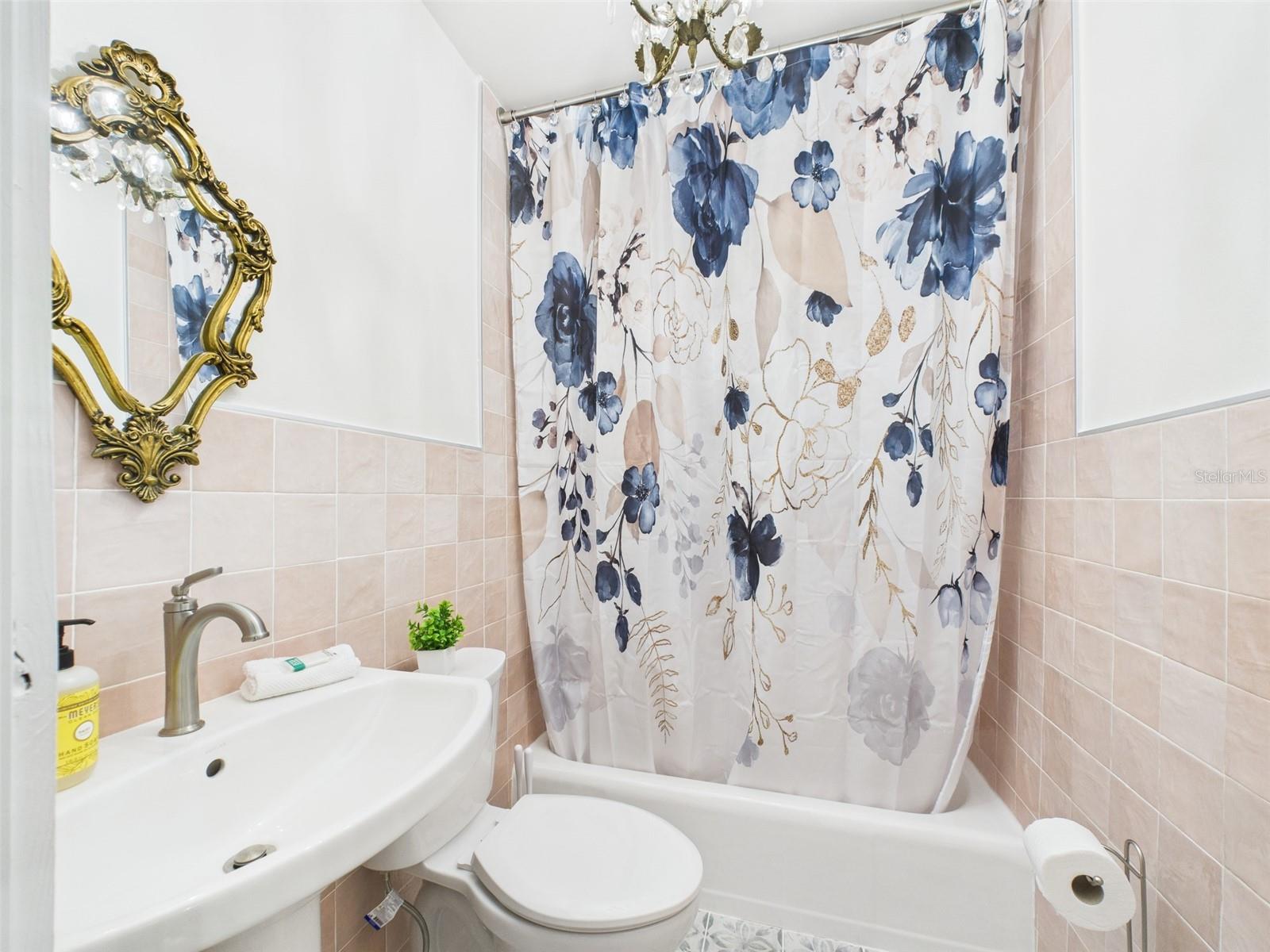 222 7TH ST NW #2, WINTER HAVEN, FL, 33881