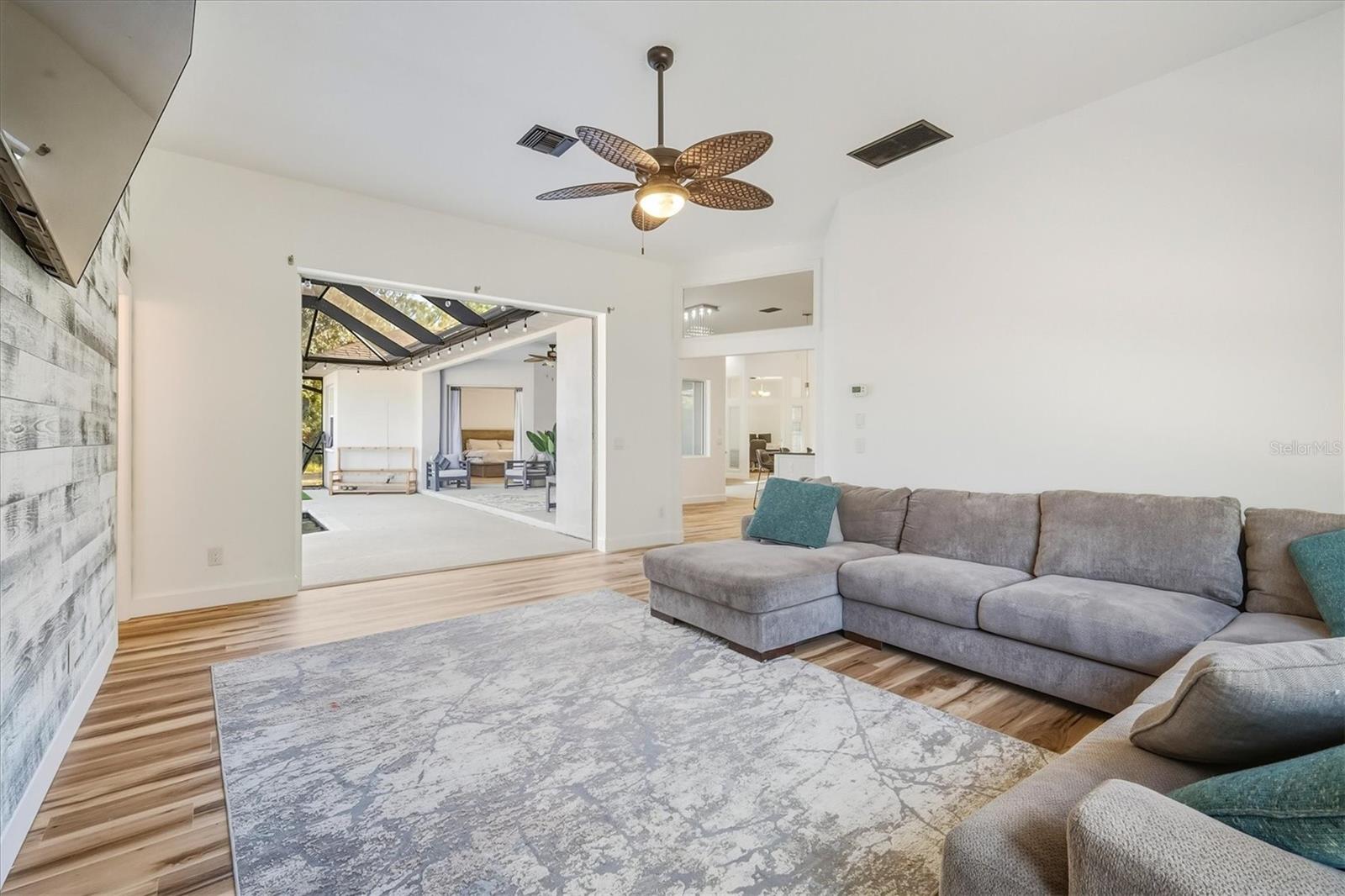 6488 PONCE DE LEON BLVD, NORTH PORT, FL, 34291