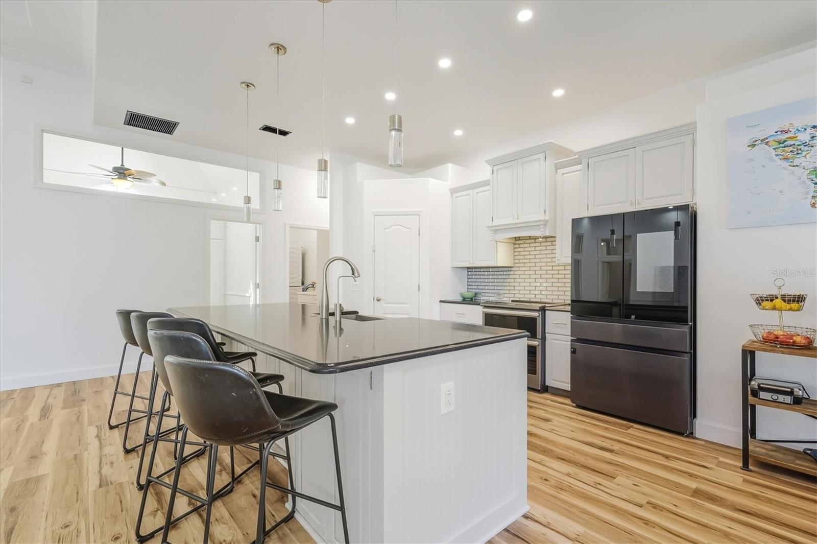 6488 PONCE DE LEON BLVD, NORTH PORT, FL, 34291