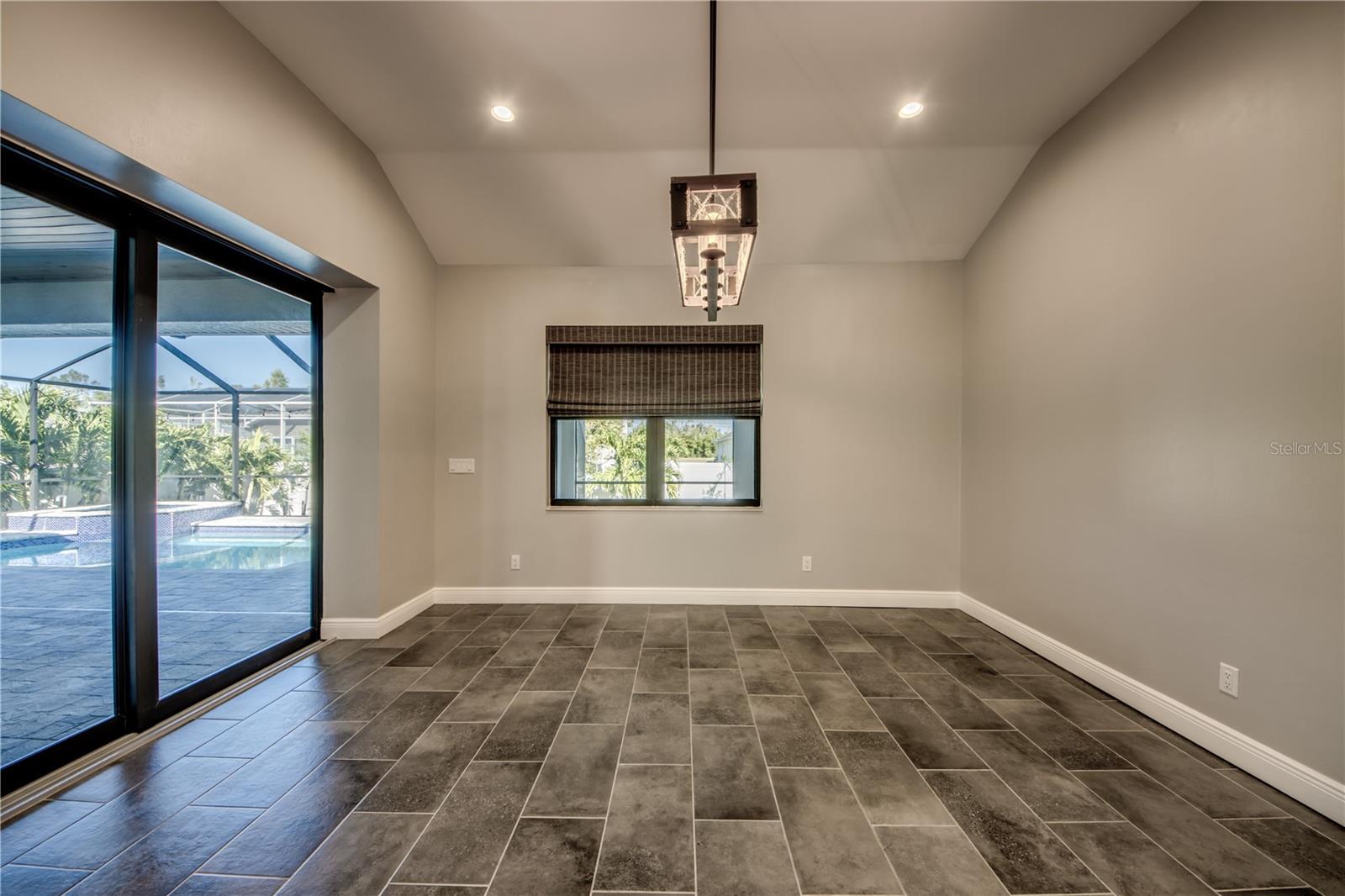 2733 SW 25TH ST, CAPE CORAL, FL, 33914