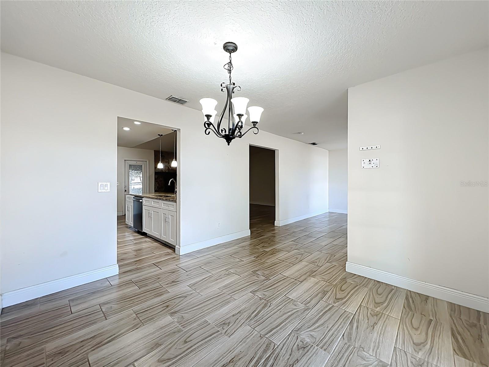 2823 SAINT CLAIR CT, ORLANDO, FL, 32818