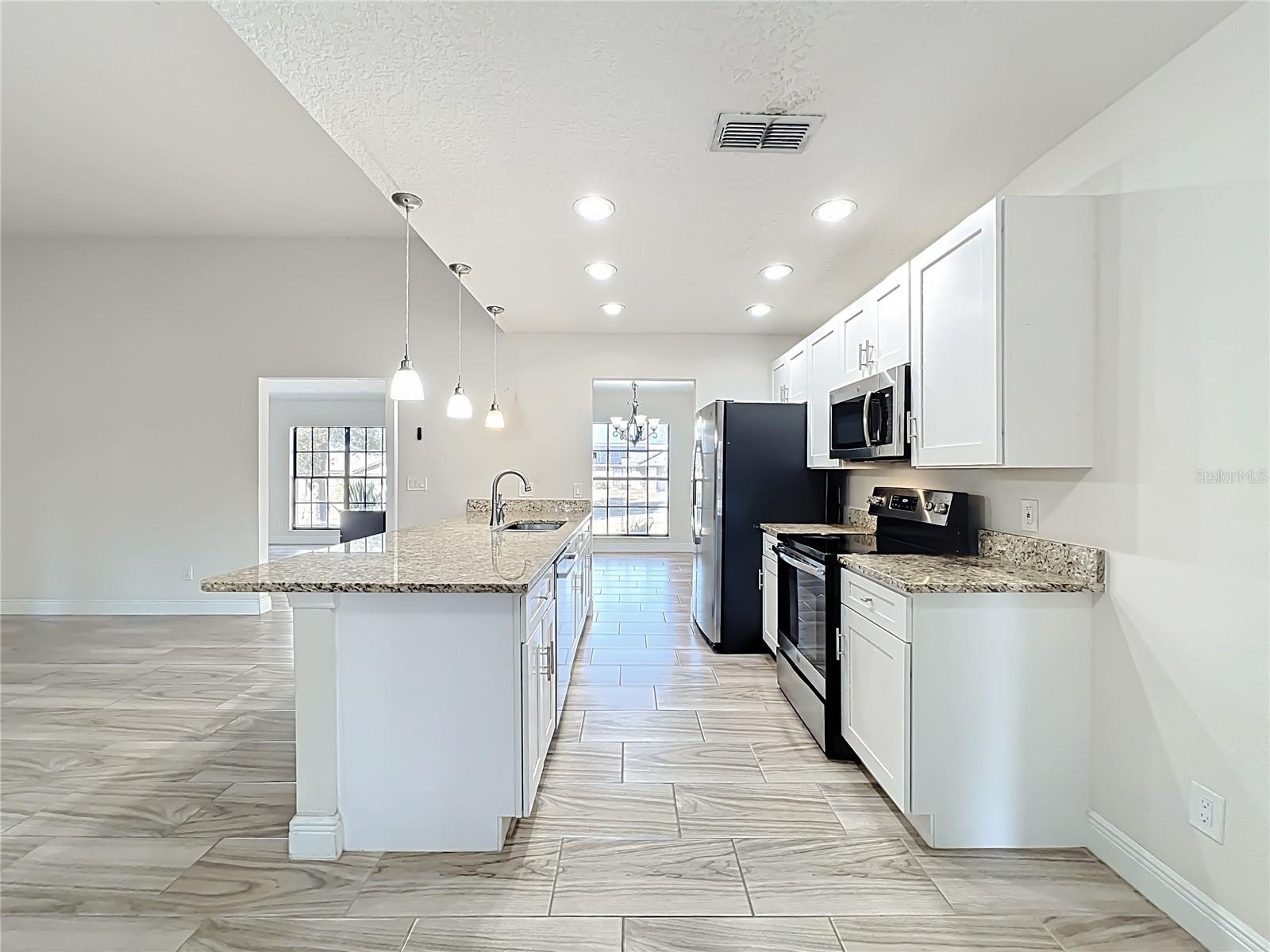 2823 SAINT CLAIR CT, ORLANDO, FL, 32818