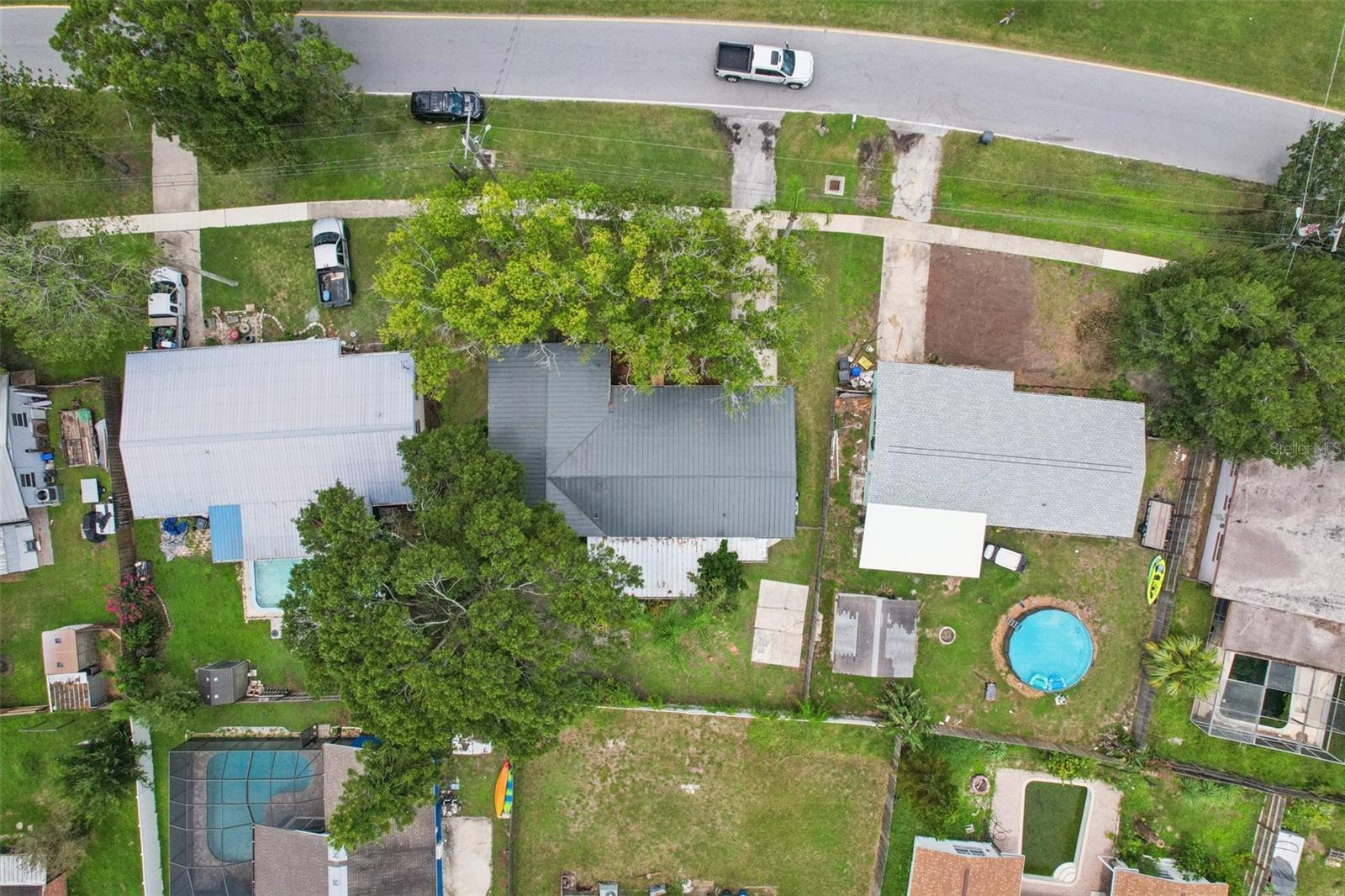 311 SHORE DR E, OLDSMAR, FL, 34677