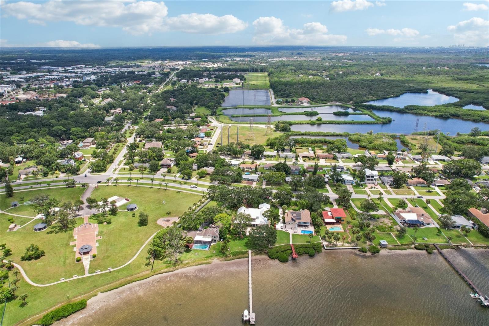 311 SHORE DR E, OLDSMAR, FL, 34677