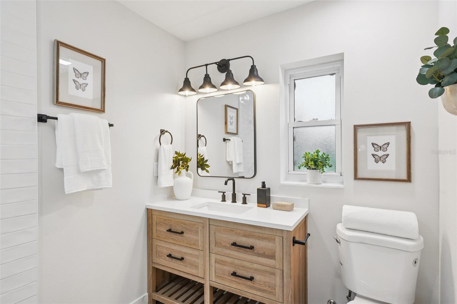 311 SHORE DR E, OLDSMAR, FL, 34677