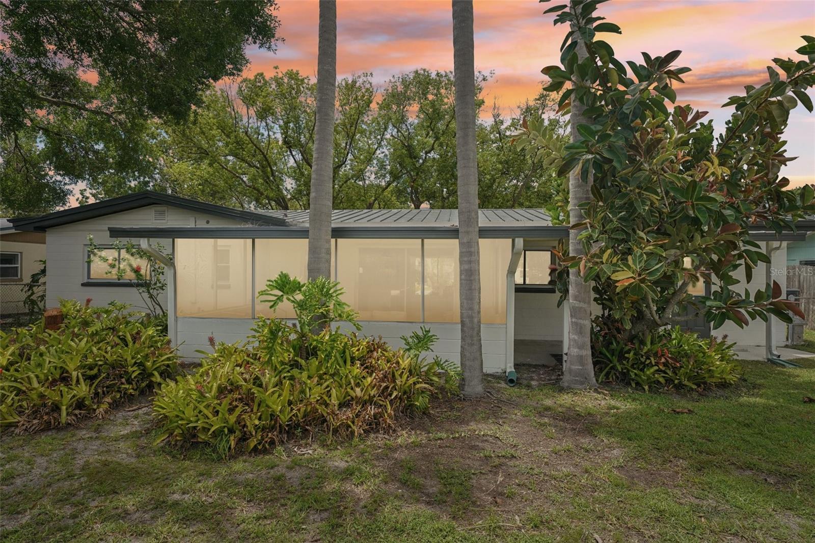 311 SHORE DR E, OLDSMAR, FL, 34677