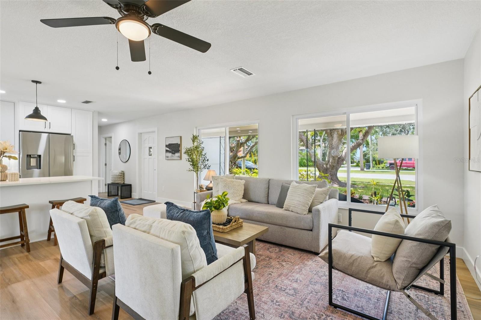 311 SHORE DR E, OLDSMAR, FL, 34677