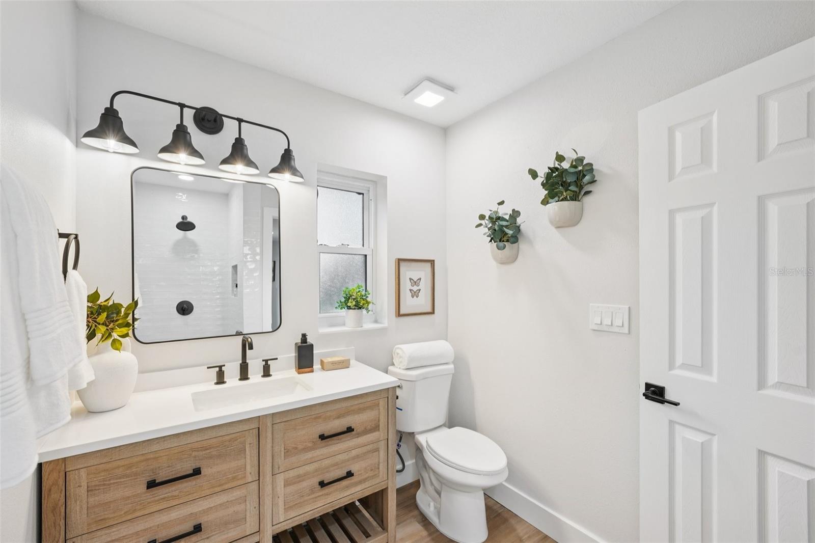 311 SHORE DR E, OLDSMAR, FL, 34677