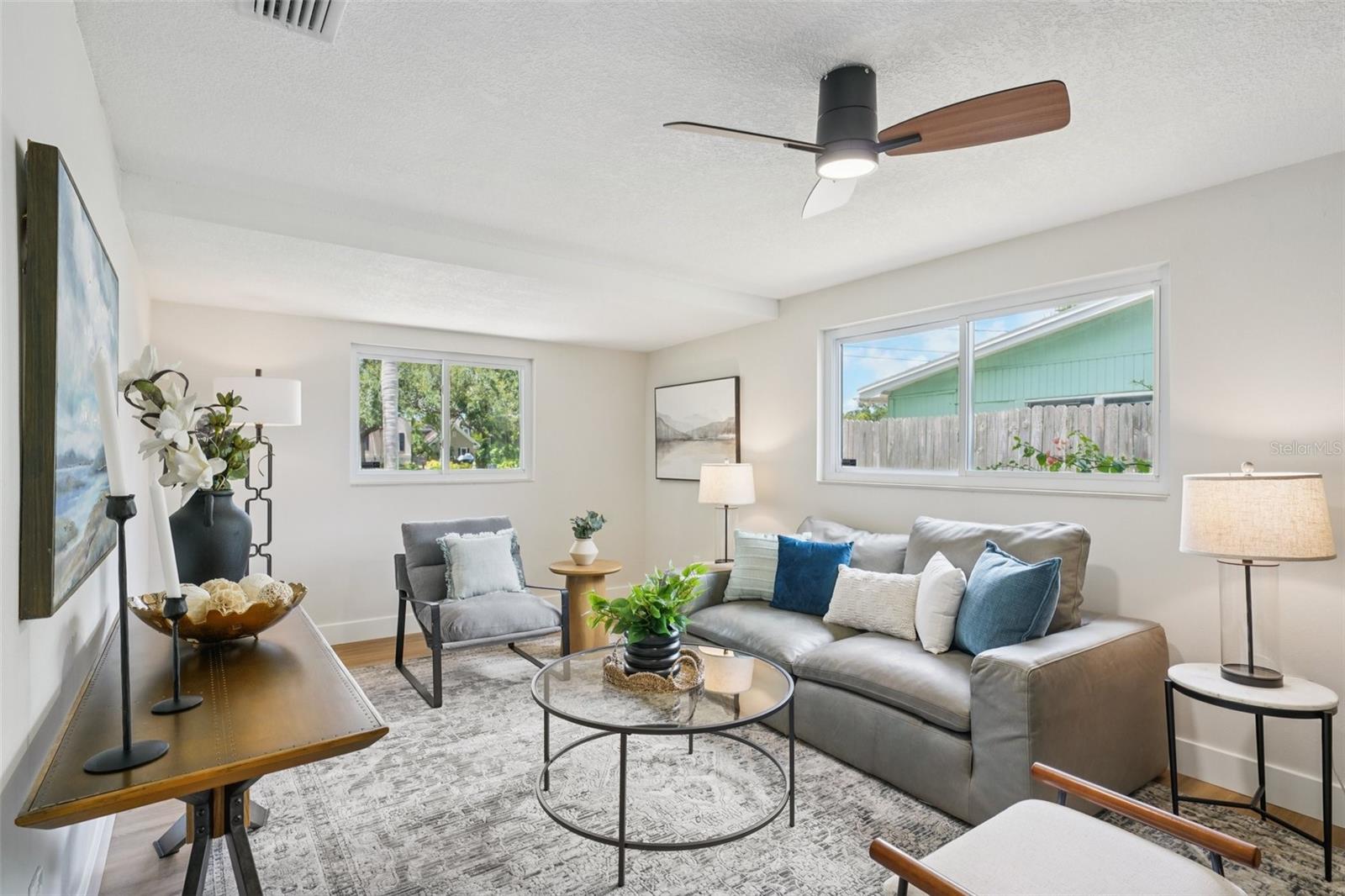 311 SHORE DR E, OLDSMAR, FL, 34677