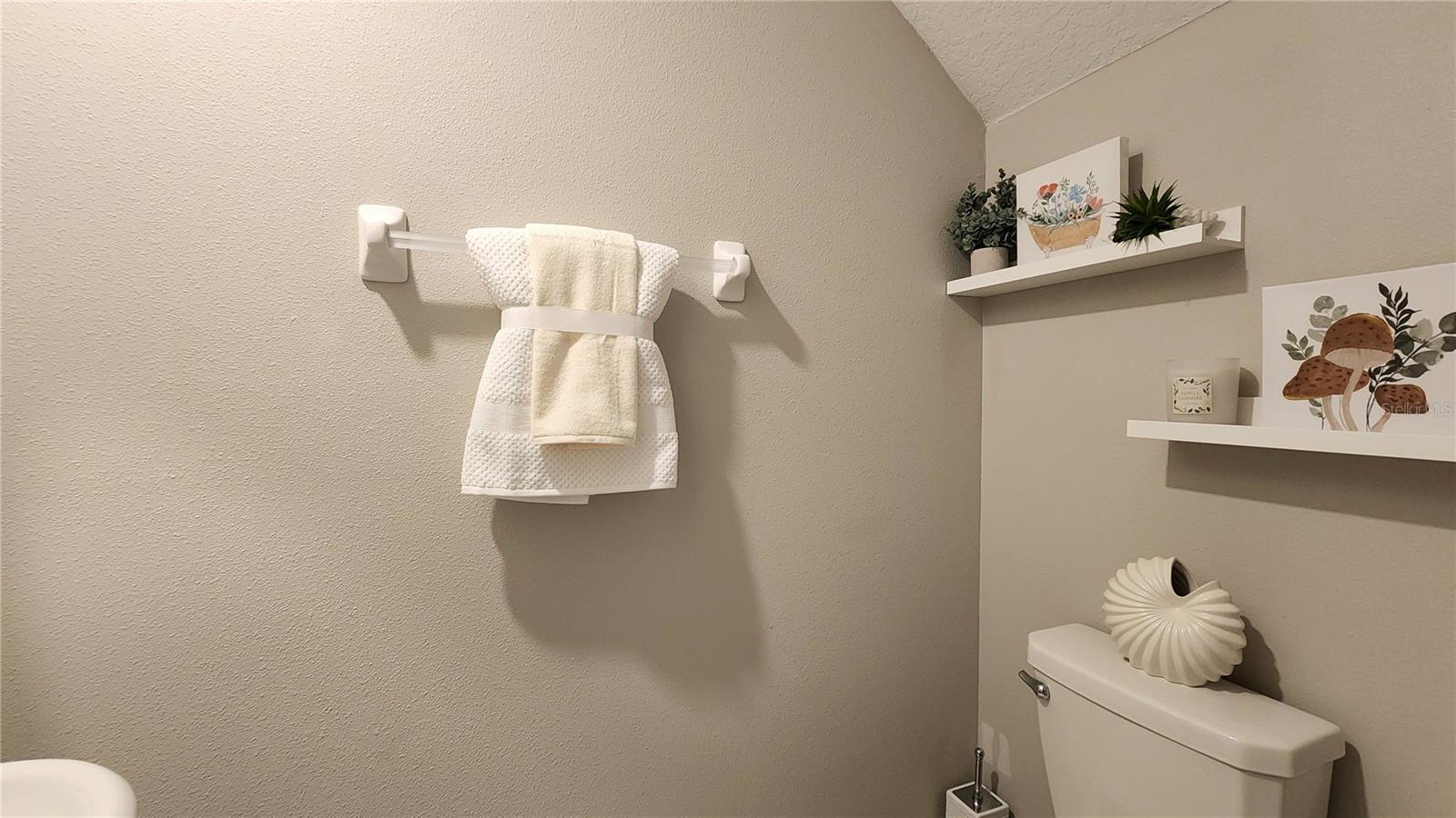 9516 PEMBROOKE PINES DR, RUSKIN, FL, 33573