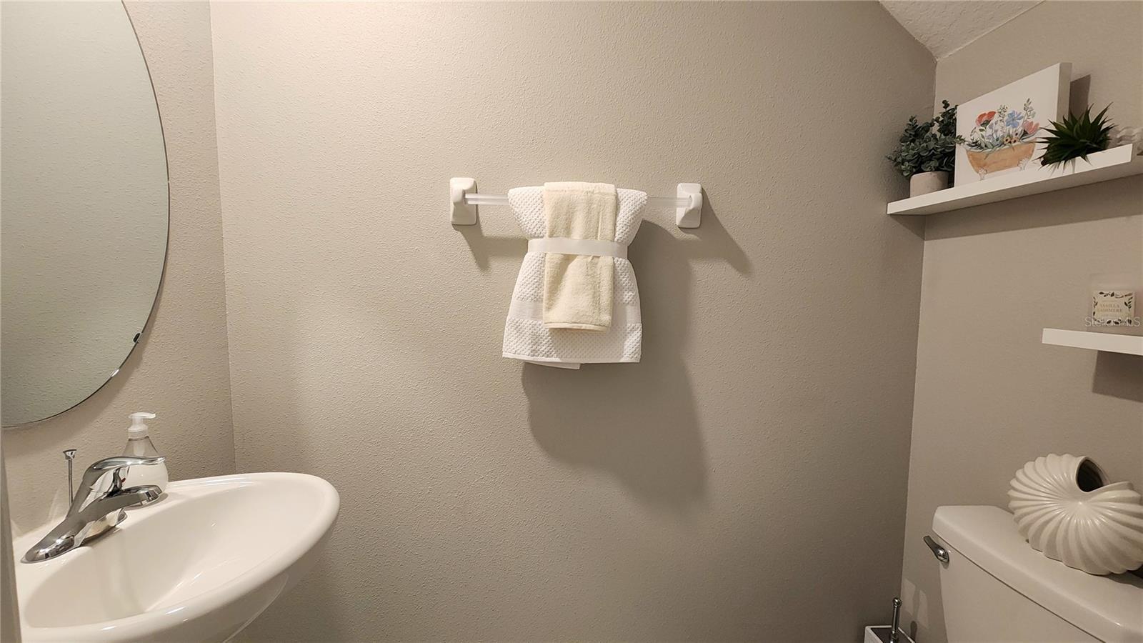 9516 PEMBROOKE PINES DR, RUSKIN, FL, 33573