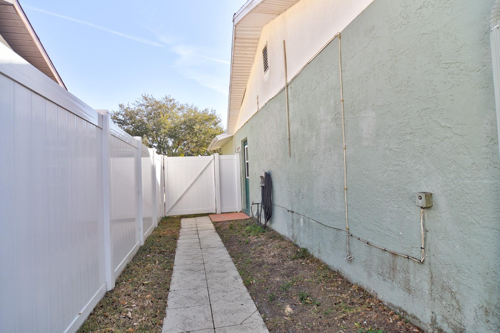 6732 68TH ST N, PINELLAS PARK, FL, 33781