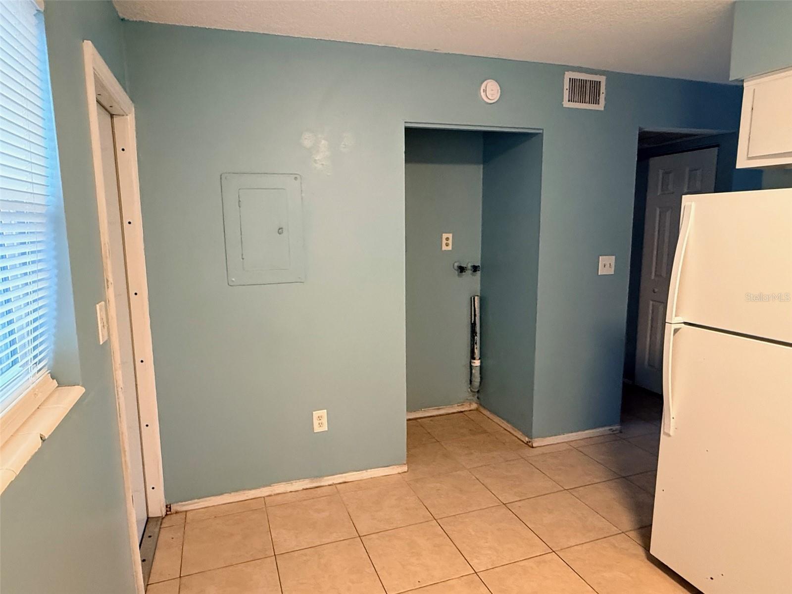 2409 13TH ST W #2, BRADENTON, FL, 34205