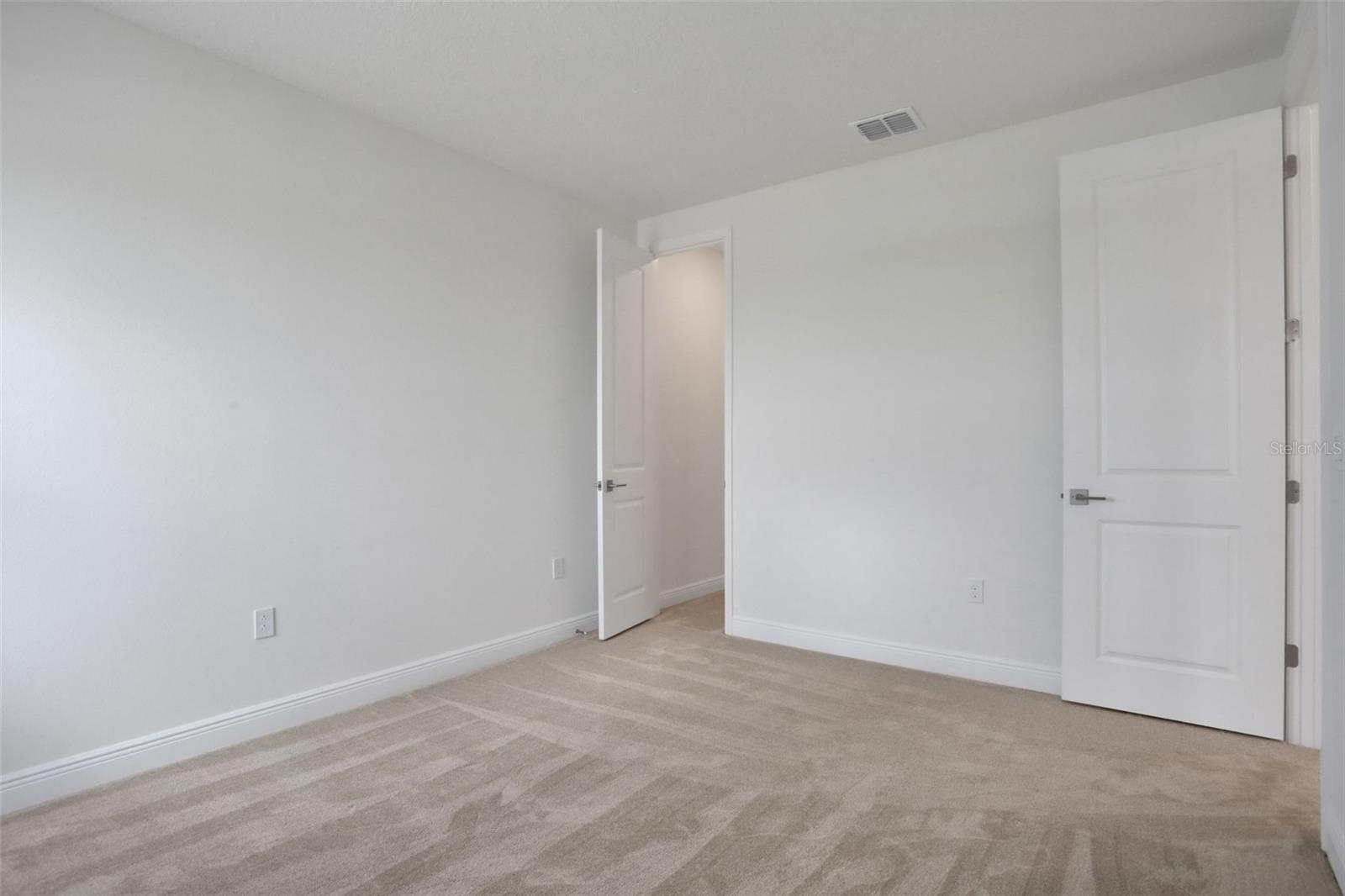 160 EAGLESTON LN, LAKEWOOD RANCH, FL, 34240