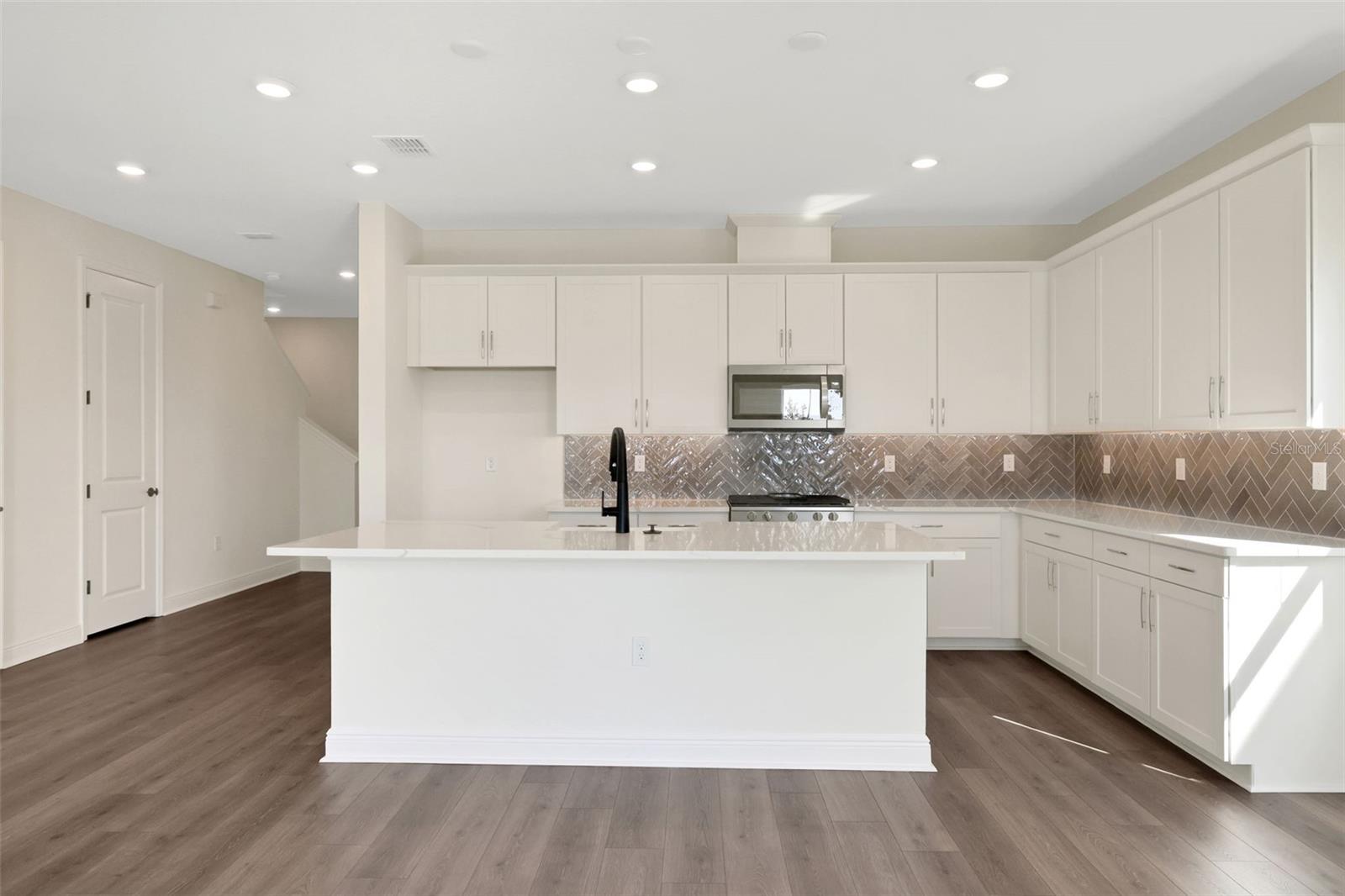 130 BRAGG LN, LAKEWOOD RANCH, FL, 34240