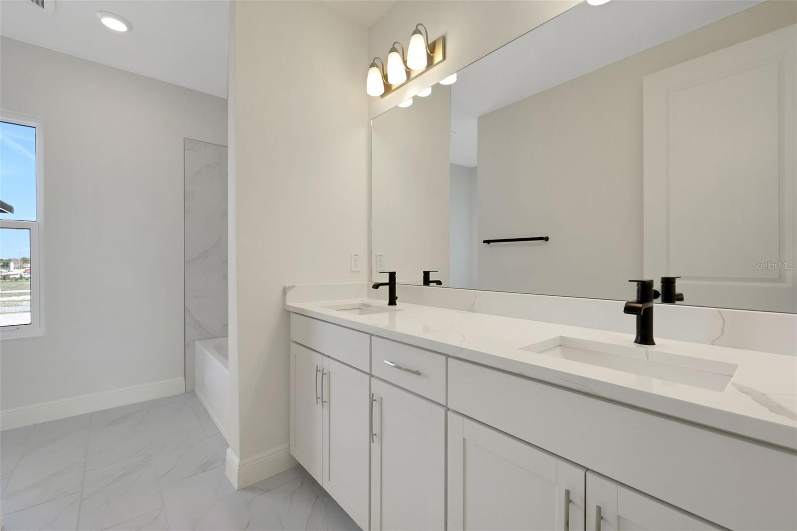 130 BRAGG LN, LAKEWOOD RANCH, FL, 34240