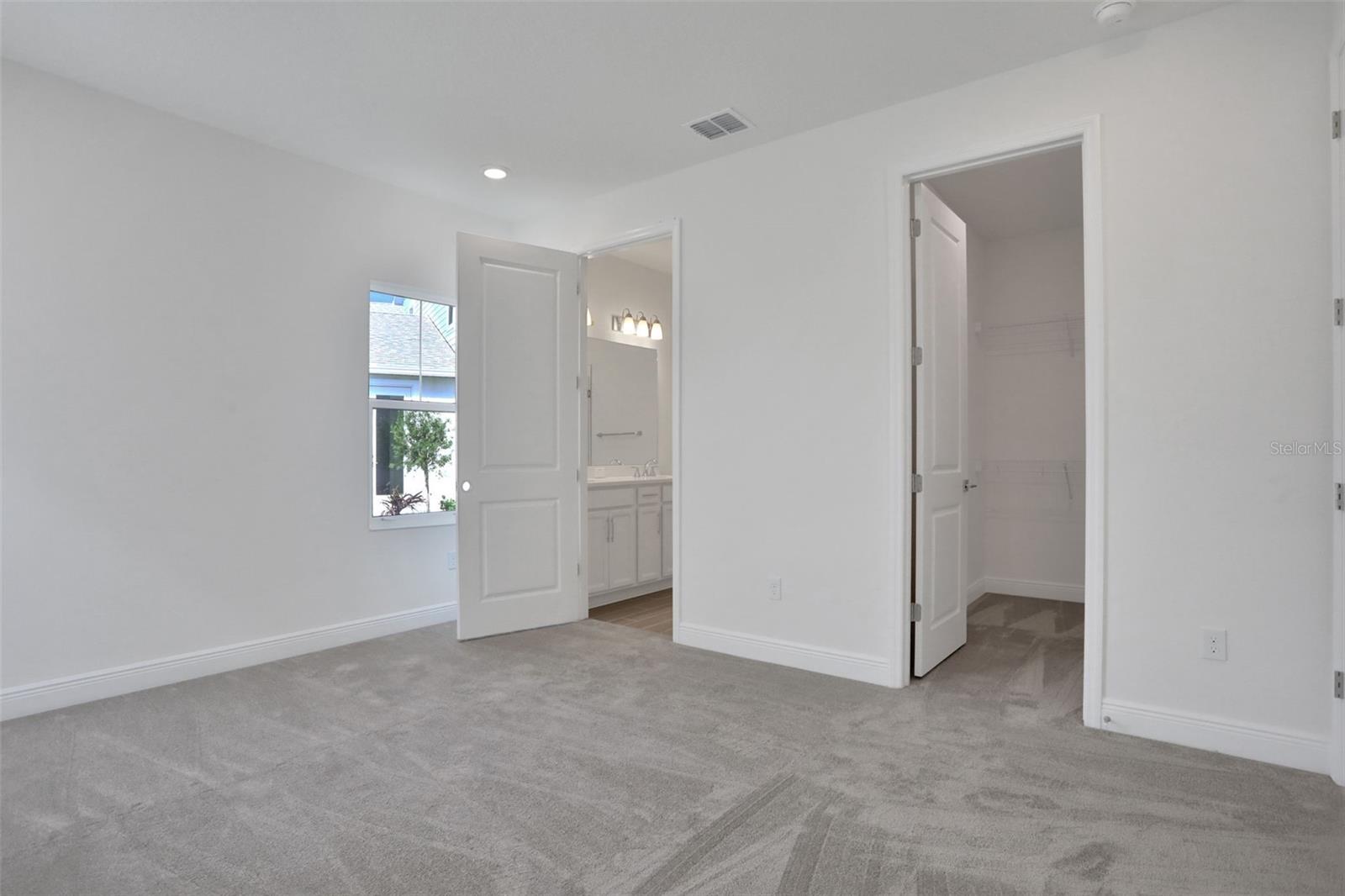 200 EAGLESTON LN, LAKEWOOD RANCH, FL, 34240