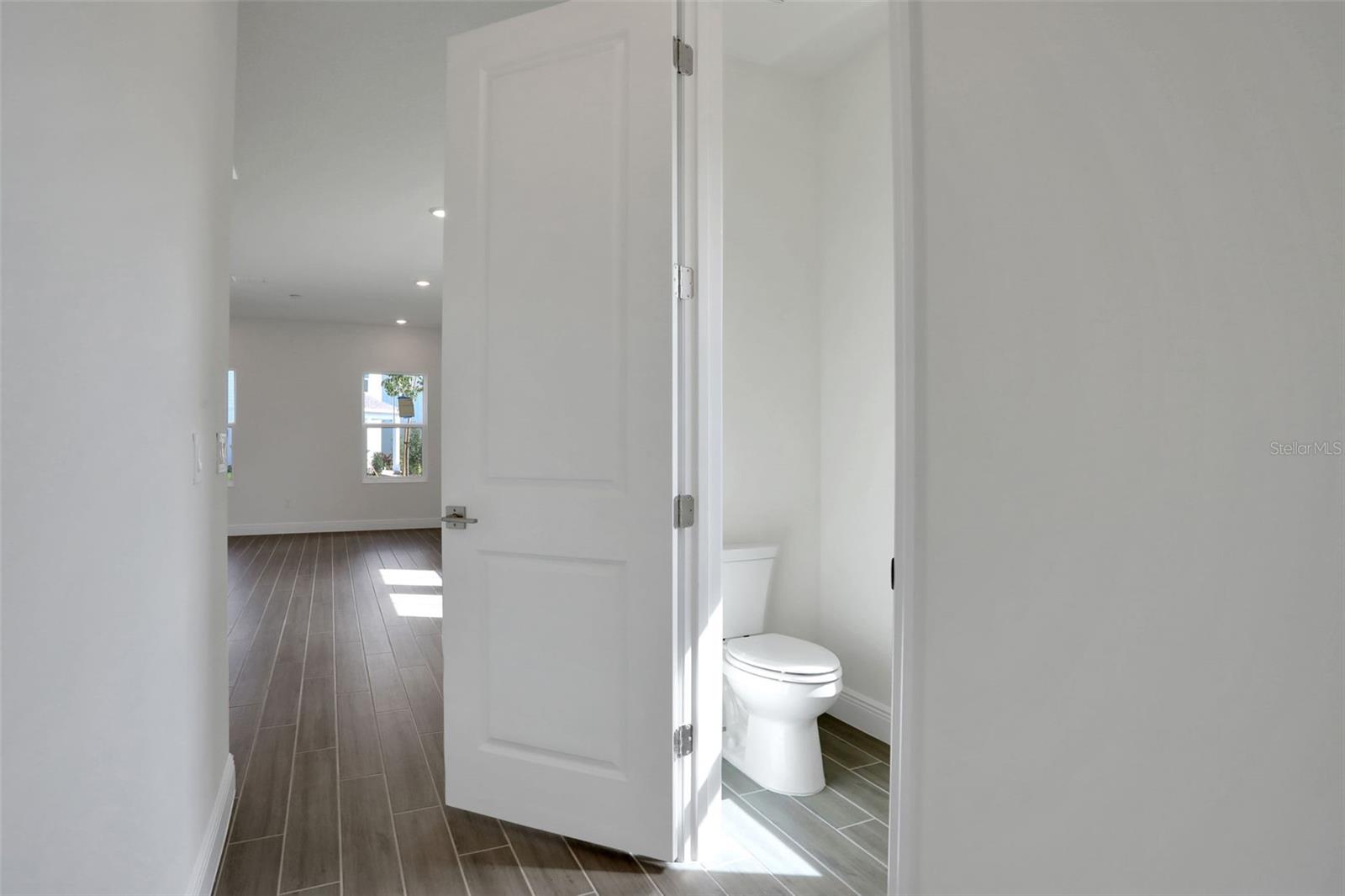 200 EAGLESTON LN, LAKEWOOD RANCH, FL, 34240