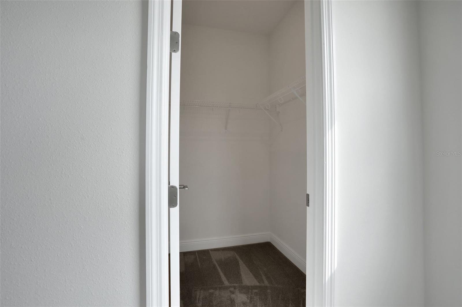 200 EAGLESTON LN, LAKEWOOD RANCH, FL, 34240