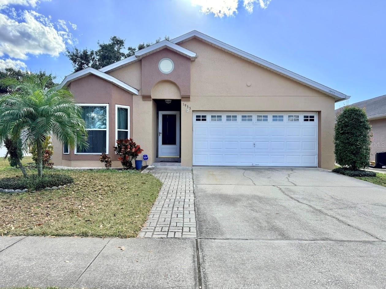 1933 OLIVIA CIR, APOPKA, FL, 32703
