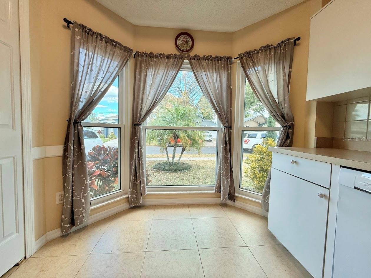 1933 OLIVIA CIR, APOPKA, FL, 32703