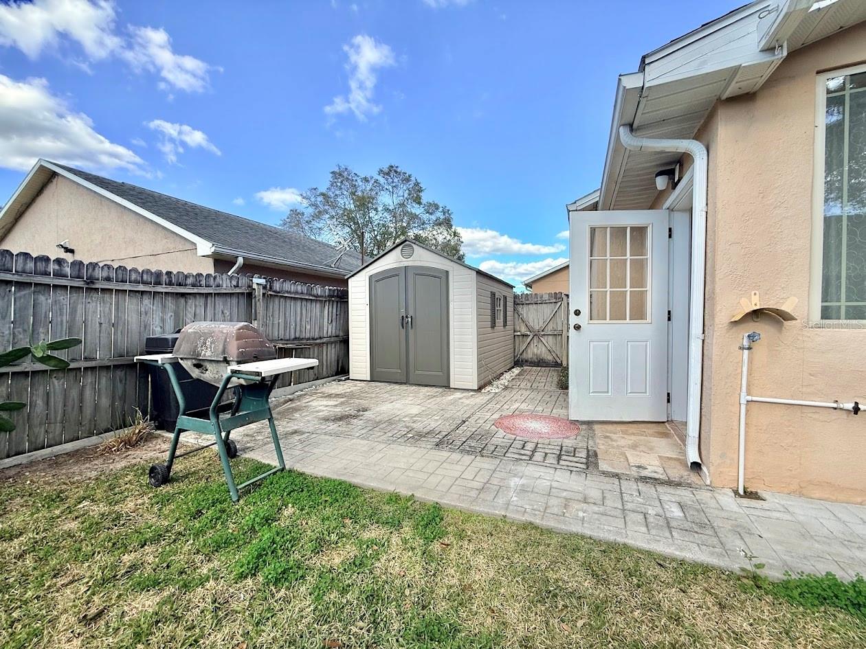 1933 OLIVIA CIR, APOPKA, FL, 32703