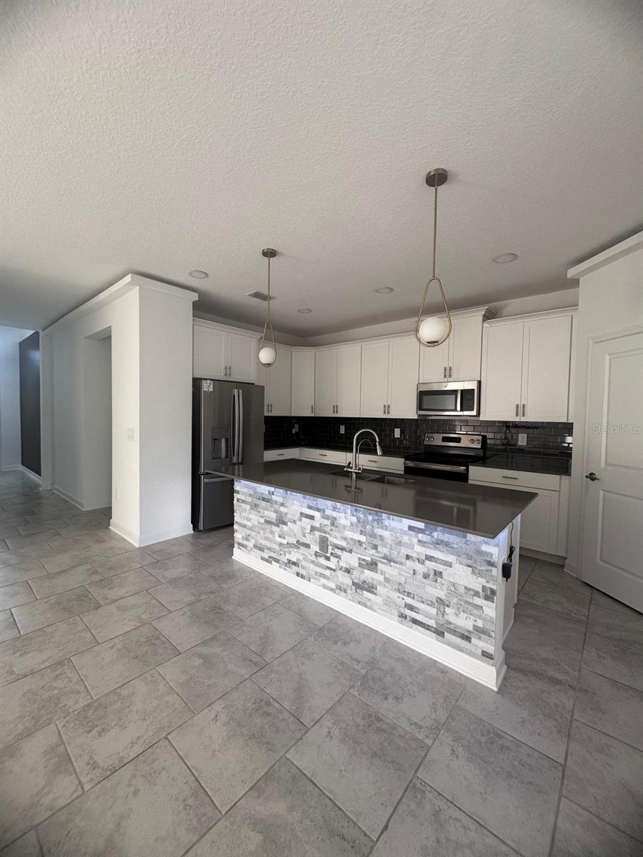 3071 CAMDEN WAY, DAVENPORT, FL, 33837