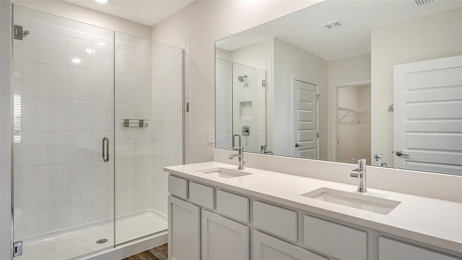 17119 BARNWOOD PL, LAKEWOOD RANCH, FL, 34211