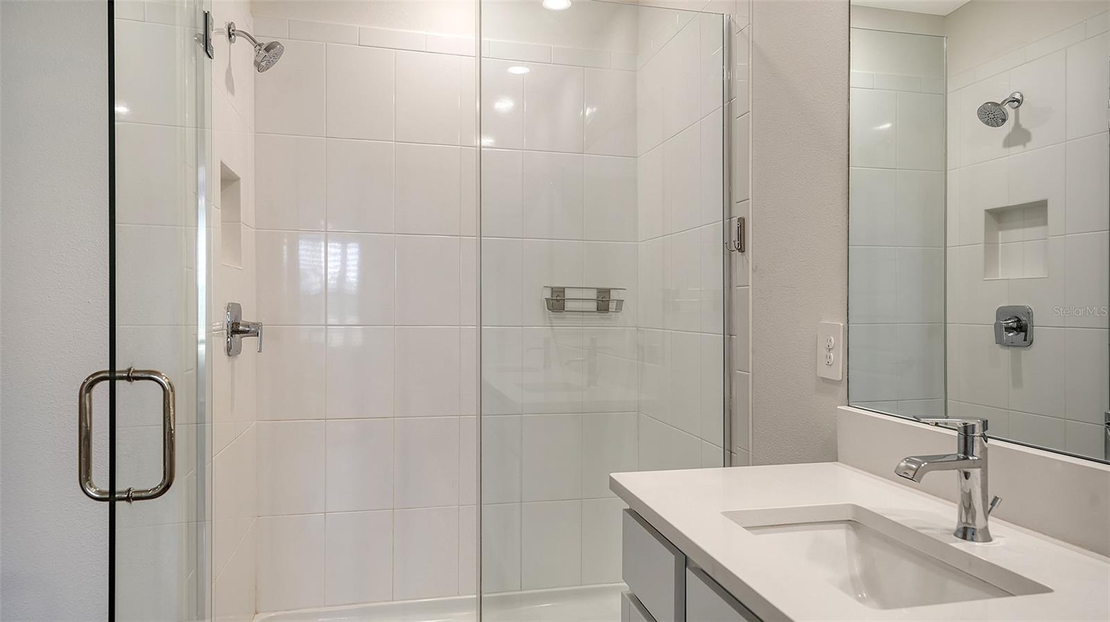 17119 BARNWOOD PL, LAKEWOOD RANCH, FL, 34211