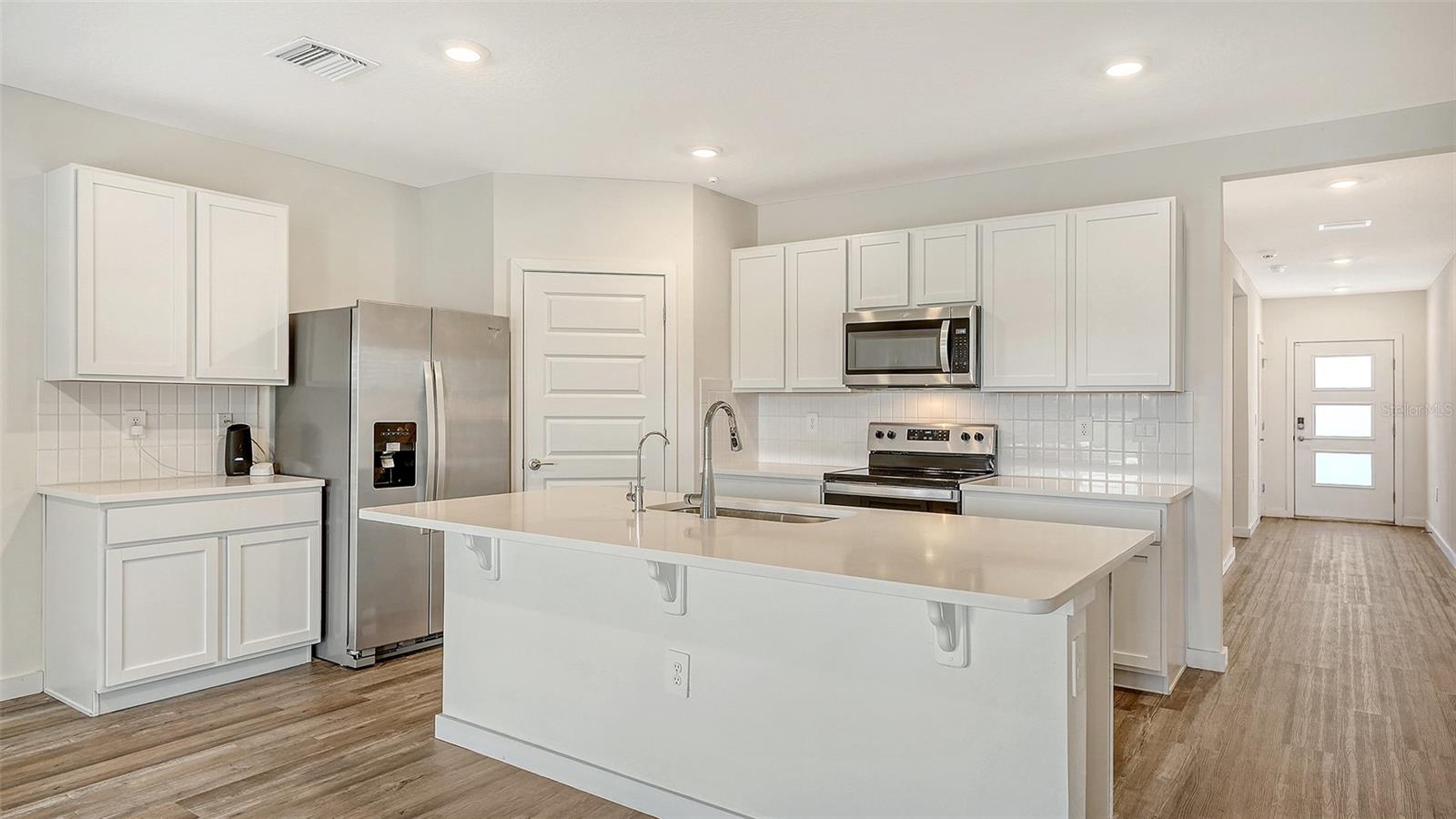 17119 BARNWOOD PL, LAKEWOOD RANCH, FL, 34211