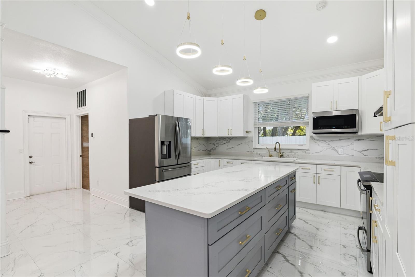 20 REWIS ST, OCOEE, FL, 34761