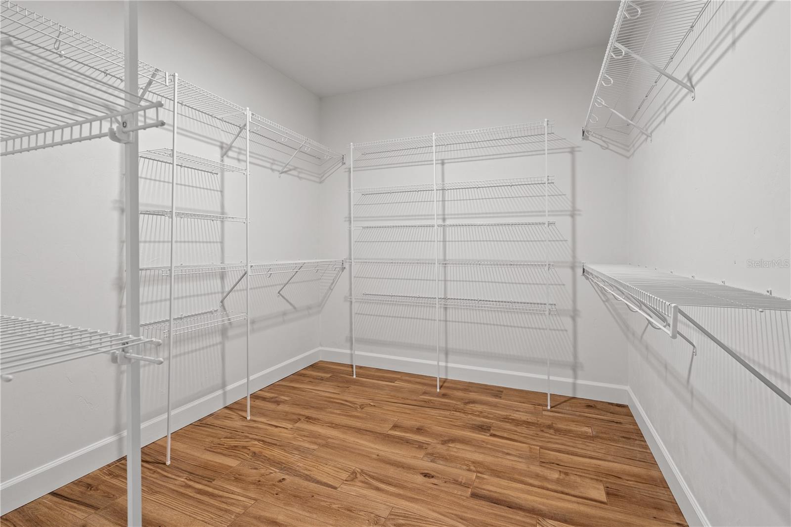 601 FISHER DR, BRONSON, FL, 32621