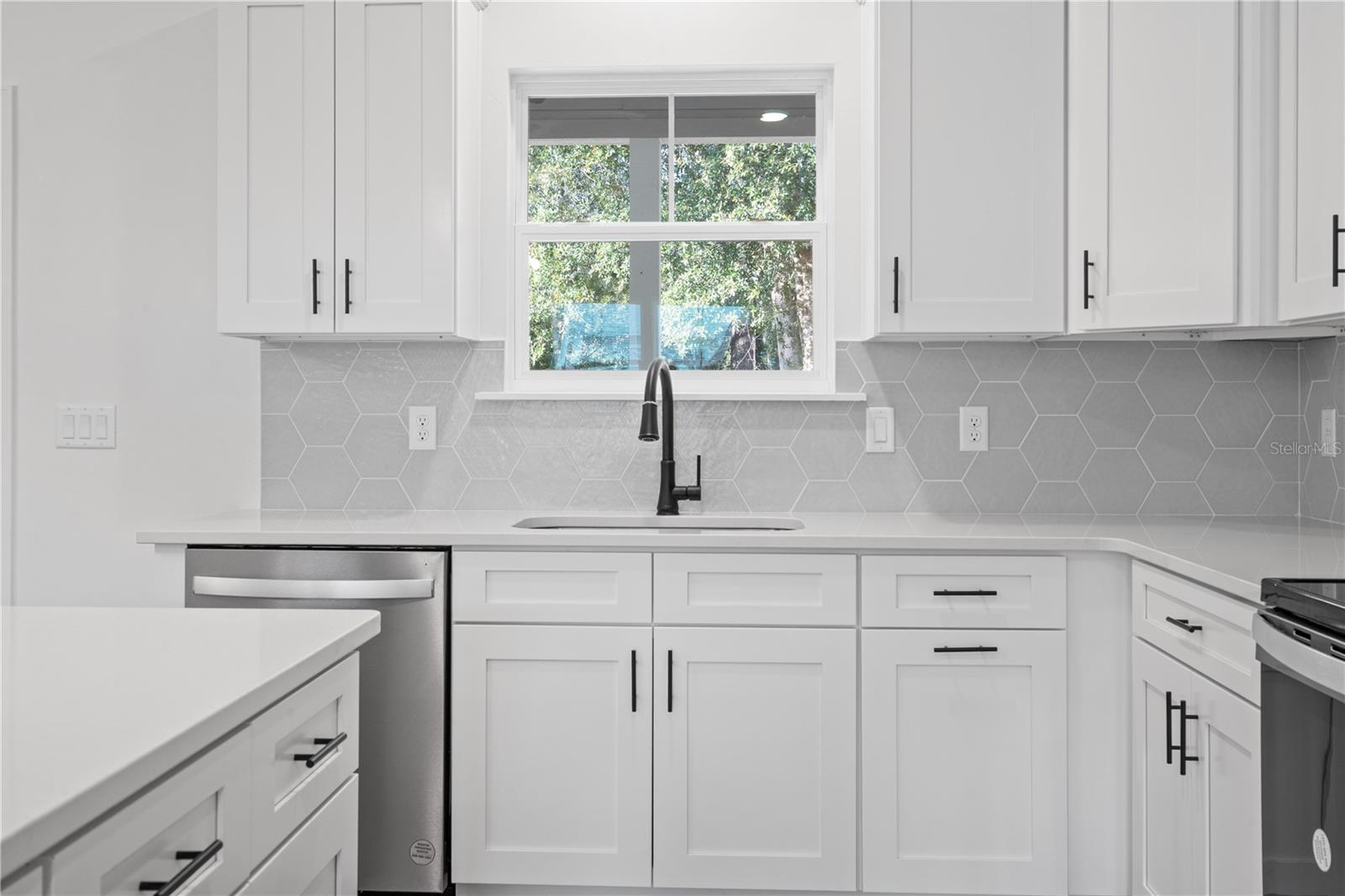 601 FISHER DR, BRONSON, FL, 32621