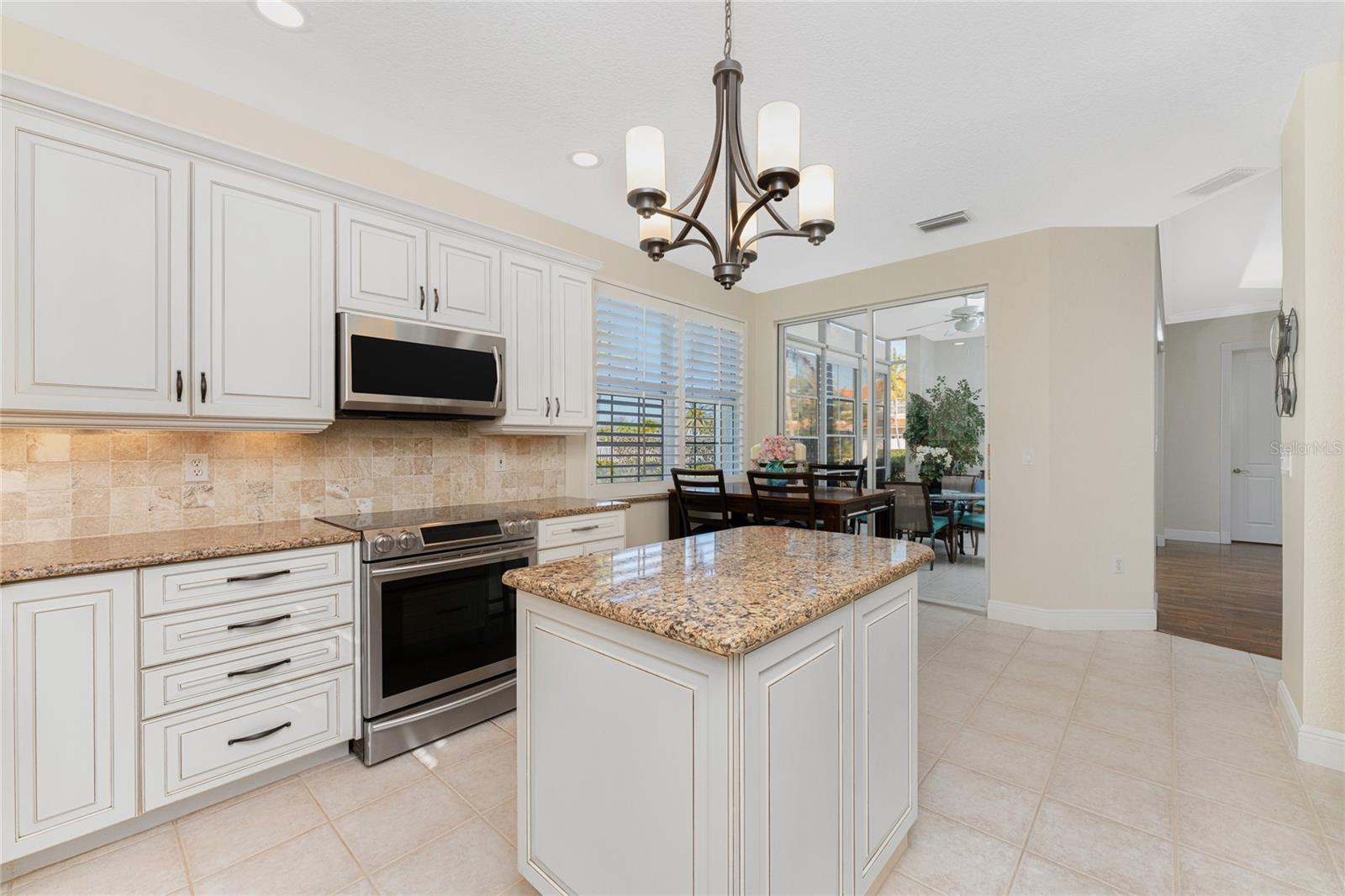 197 TARPON COVE BLVD #611, PUNTA GORDA, FL, 33950