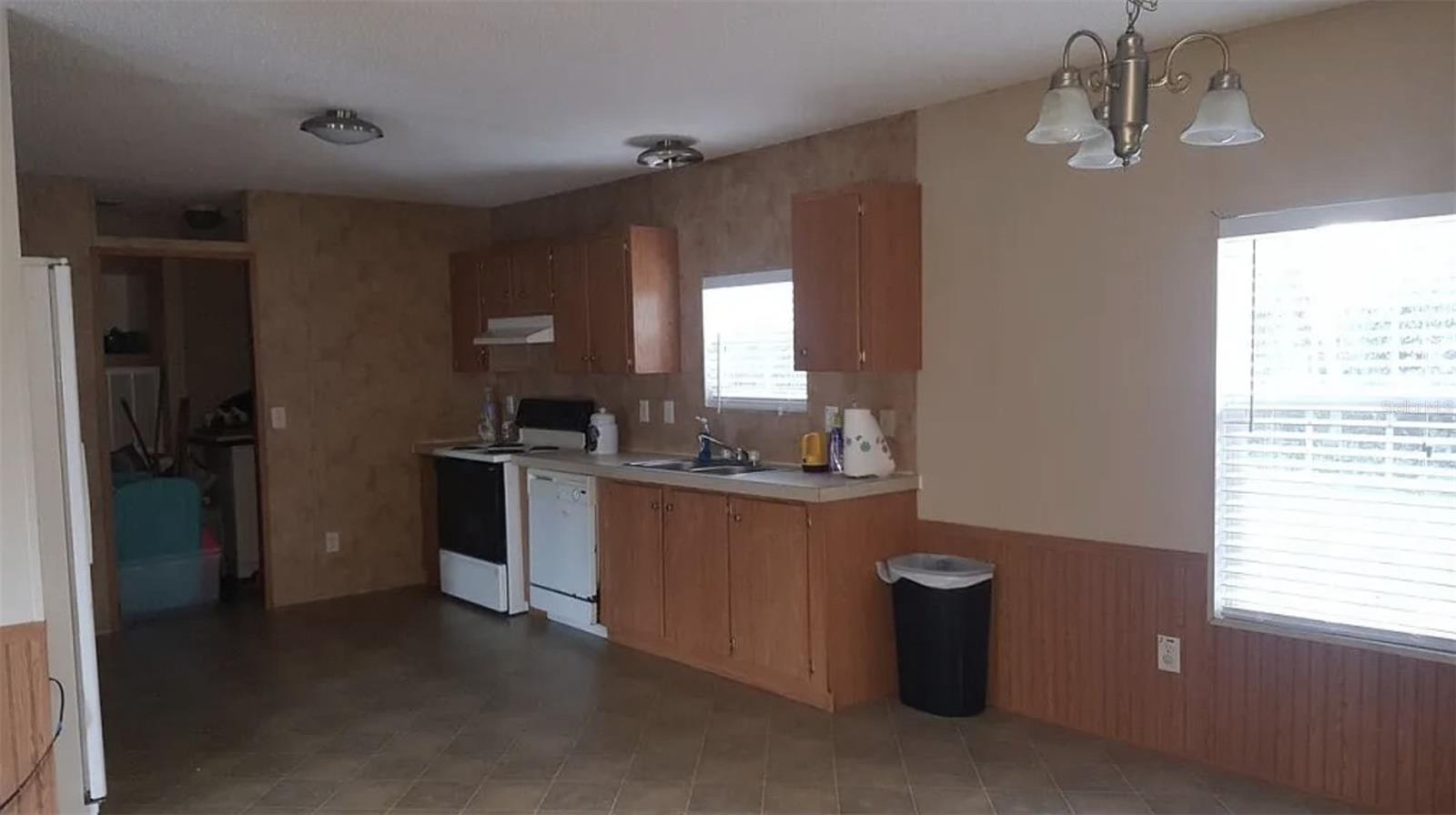 151 WEST LOOP, OAK HILL, FL, 32759