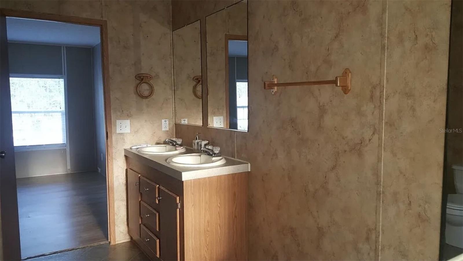 151 WEST LOOP, OAK HILL, FL, 32759