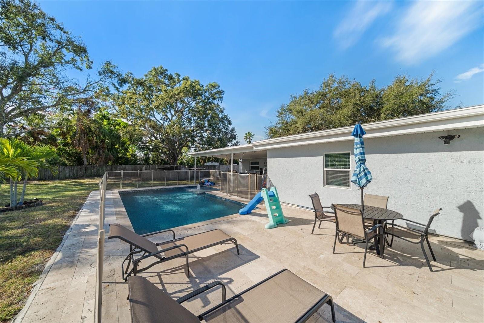 8227 DENISE DR E, SEMINOLE, FL, 33777