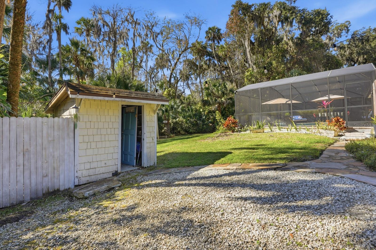 686 WILDWOOD DR, NEW SMYRNA BEACH, FL, 32168