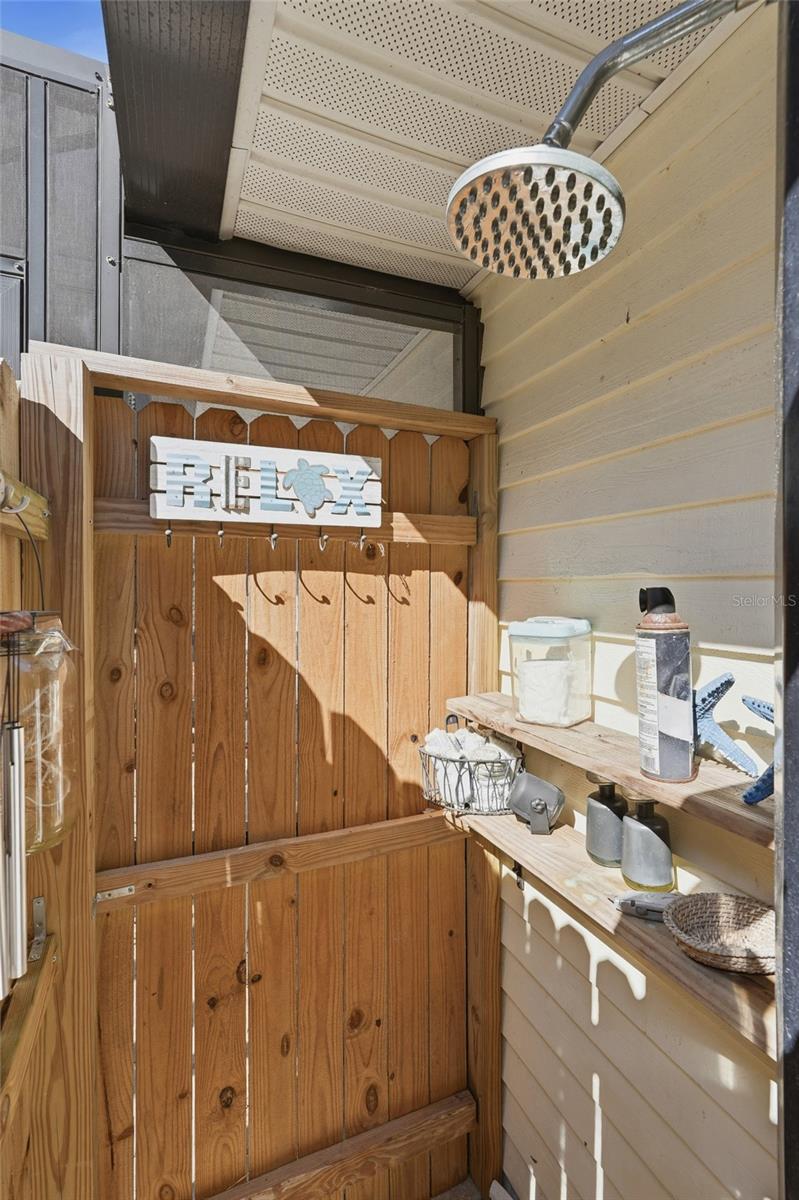 686 WILDWOOD DR, NEW SMYRNA BEACH, FL, 32168