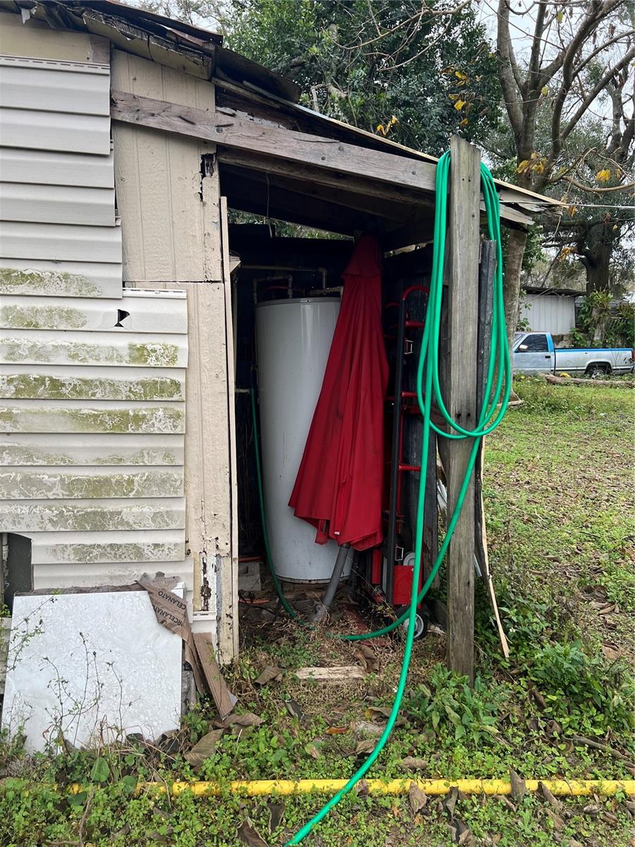 37420 TAIT AVE, DADE CITY, FL, 33523