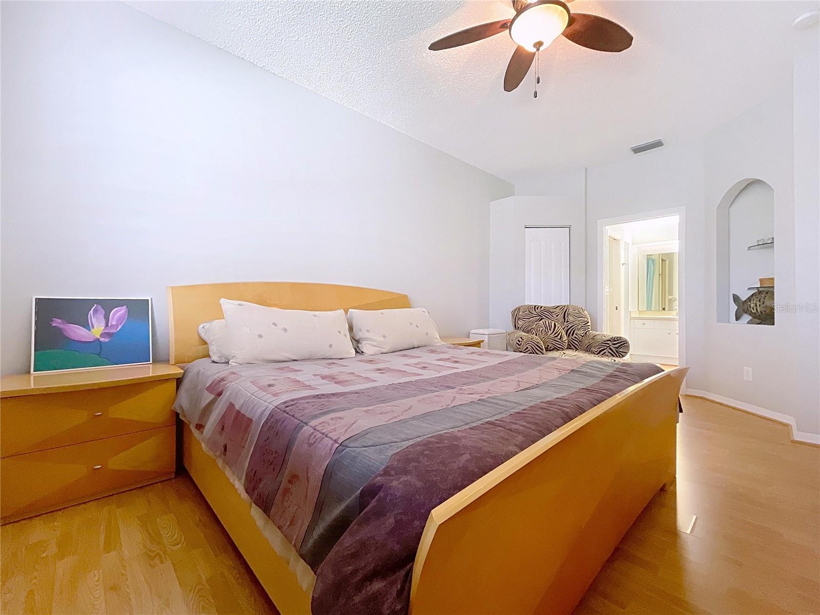 248 HEMINGWAY DR, OLDSMAR, FL, 34677