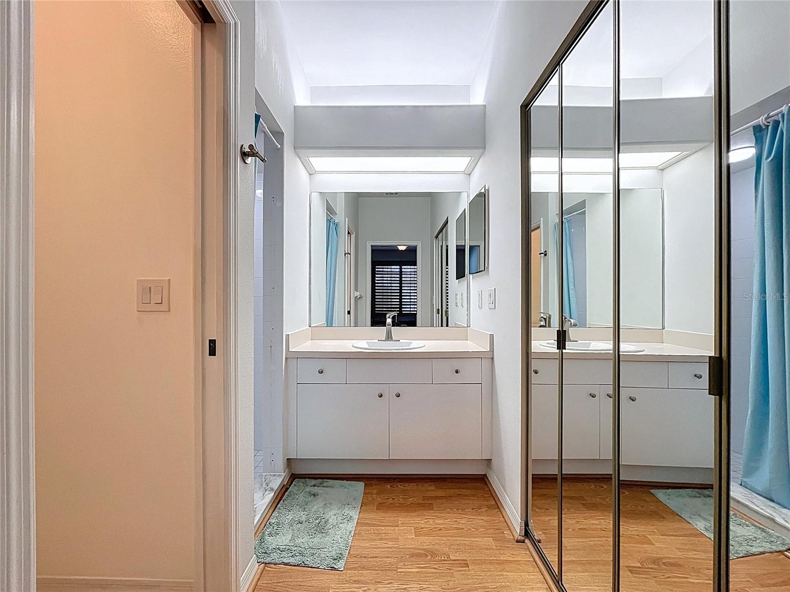 248 HEMINGWAY DR, OLDSMAR, FL, 34677